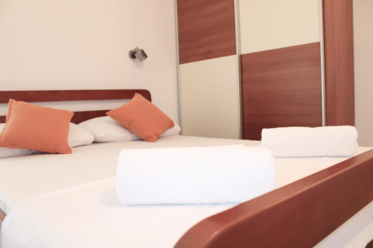Penthouse Altus Lägenhet Baška Voda Exteriör bild