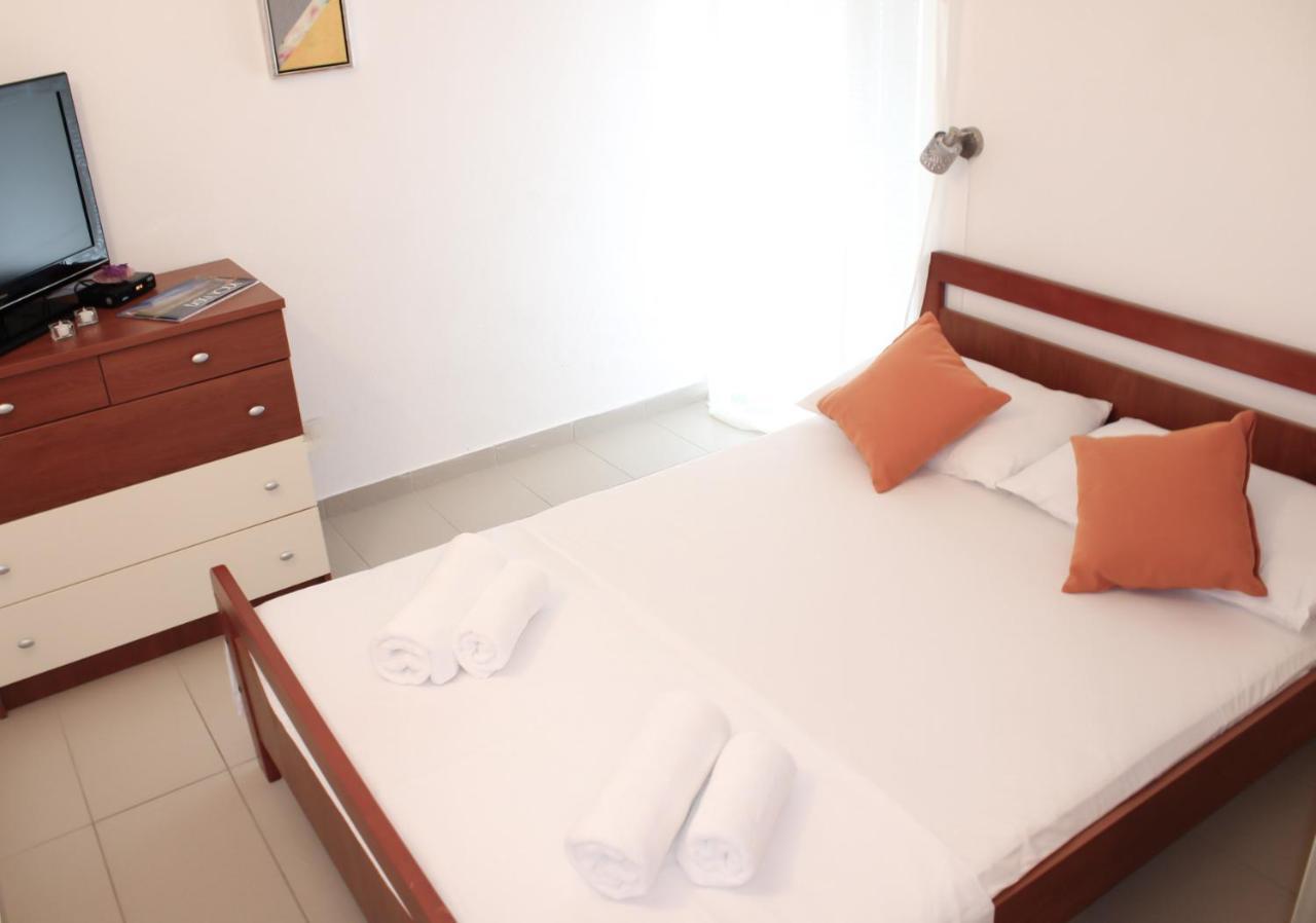 Penthouse Altus Lägenhet Baška Voda Exteriör bild