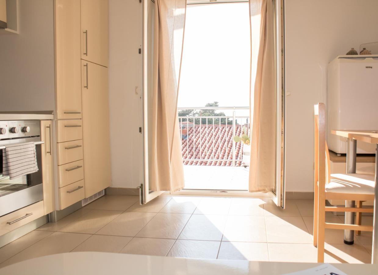 Penthouse Altus Lägenhet Baška Voda Exteriör bild